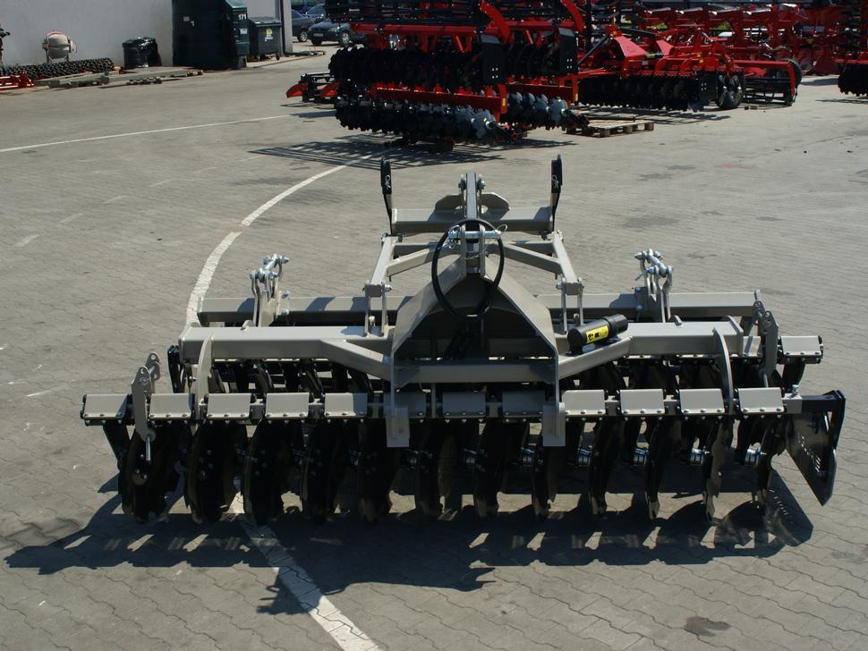 Rolex Scheibenegge / Disc harrow with hydropack / Déchaumeur à disques avec support semoir / Erpice a dischi / Cultivador de discos con hydropack / Дисковая борона с гидропаком 3 m - Tallerkenharve: billede 5 Rolex Scheibenegge / Disc harrow with hydropack / Déchaumeur à disques avec support semoir / Erpice a dischi / Cultivador de discos con hydropack / Дисковая борона с гидропаком 3 m - Tallerkenharve: billede 5