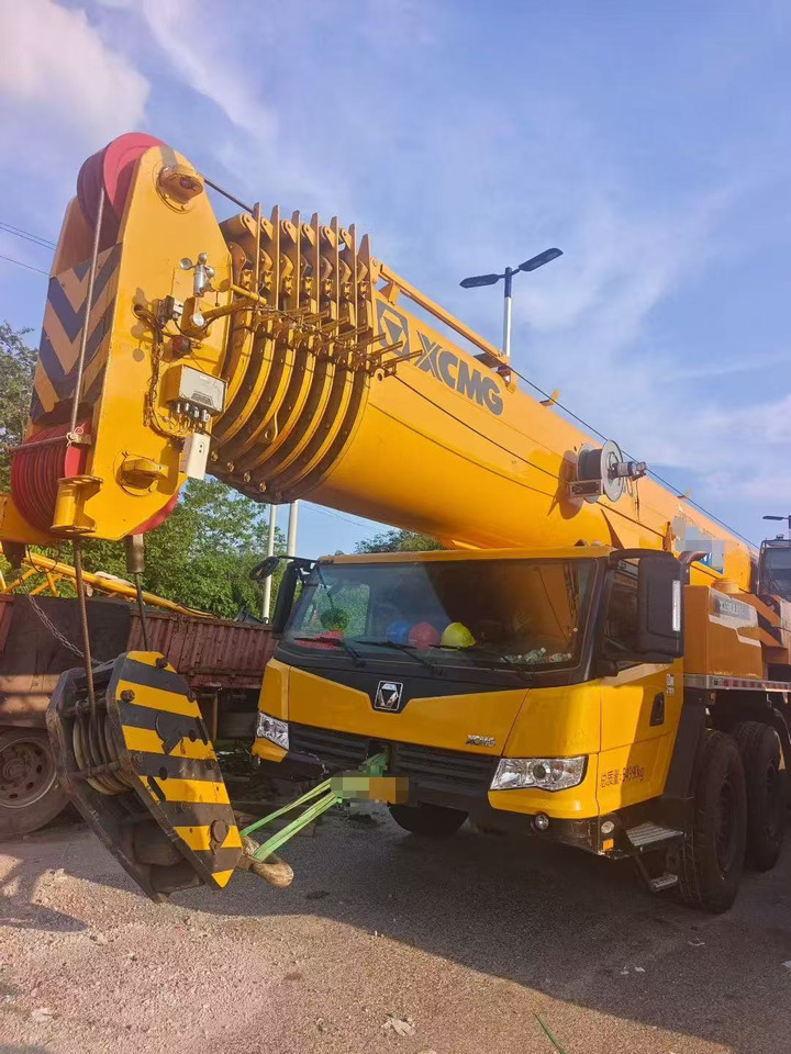 XCMG XCA160L8 - Alle terræn kran: billede 1 XCMG XCA160L8 - Alle terræn kran: billede 1