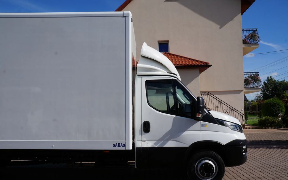 Iveco DAILY 72c18 Automat HI-MATIC Kontener 6 m 74 tys km STAN NOWY - Lastbil varevogn: billede 5 Iveco DAILY 72c18 Automat HI-MATIC Kontener 6 m 74 tys km STAN NOWY - Lastbil varevogn: billede 5