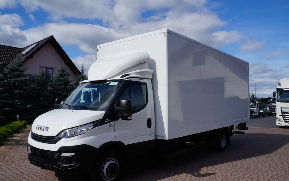 Iveco DAILY 72c18 Automat HI-MATIC Kontener 6 m 74 tys km STAN NOWY - Lastbil varevogn: billede 2 Iveco DAILY 72c18 Automat HI-MATIC Kontener 6 m 74 tys km STAN NOWY - Lastbil varevogn: billede 2