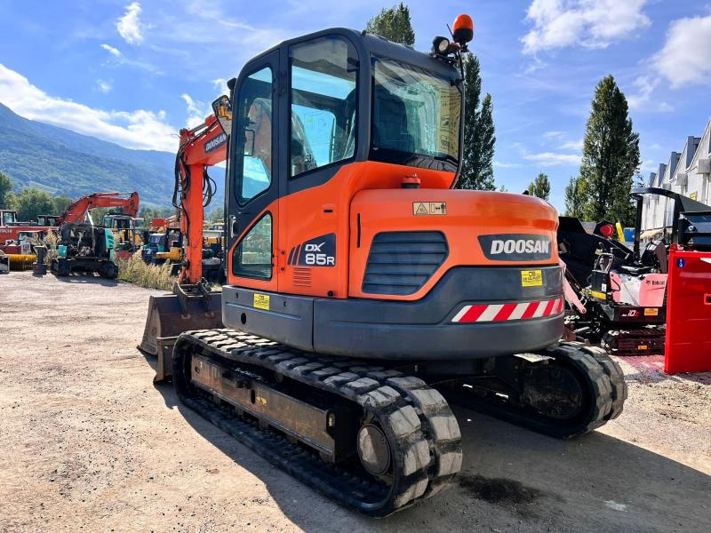 Doosan DX85R-3 PELLE A CHENILLES 8,5T PELLE A CHENILLES 8,5T - Bæltegravemaskine: billede 3 Doosan DX85R-3 PELLE A CHENILLES 8,5T PELLE A CHENILLES 8,5T - Bæltegravemaskine: billede 3
