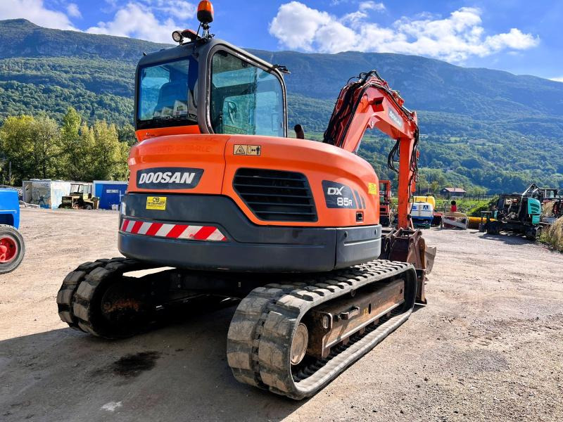 Doosan DX85R-3 PELLE A CHENILLES 8,5T PELLE A CHENILLES 8,5T - Bæltegravemaskine: billede 5 Doosan DX85R-3 PELLE A CHENILLES 8,5T PELLE A CHENILLES 8,5T - Bæltegravemaskine: billede 5