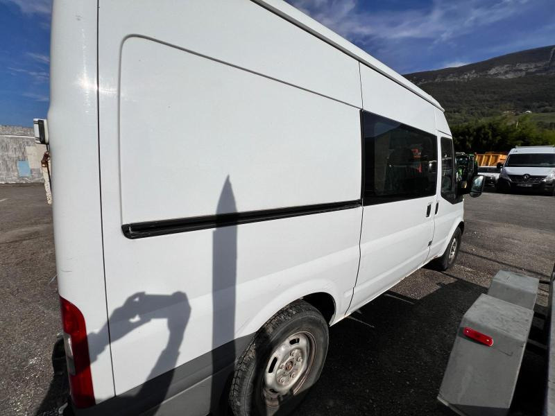 Ford Transit 2,2L TDCI 140cv Moteur HS - Små varebil: billede 4 Ford Transit 2,2L TDCI 140cv Moteur HS - Små varebil: billede 4