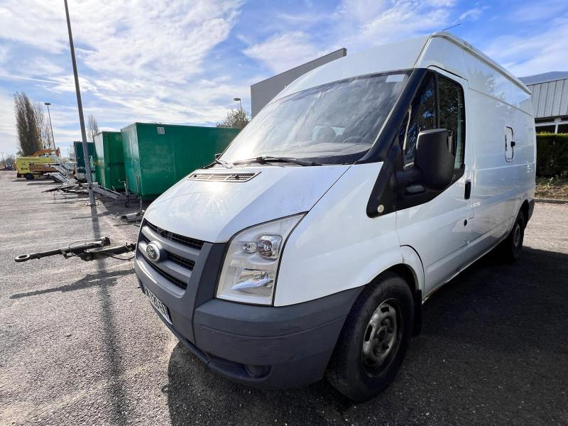 Ford Transit 2,2L TDCI 140cv Moteur HS - Små varebil: billede 2 Ford Transit 2,2L TDCI 140cv Moteur HS - Små varebil: billede 2
