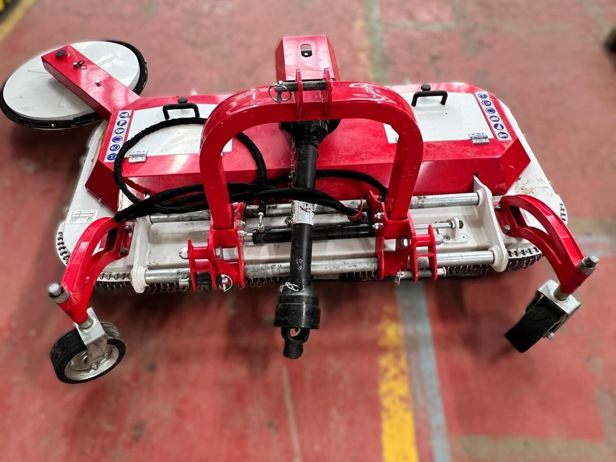 Giemme FMU180 Tondeuse portée attache 3 points pour tracteur - Slagleklipper: billede 3 Giemme FMU180 Tondeuse portée attache 3 points pour tracteur - Slagleklipper: billede 3