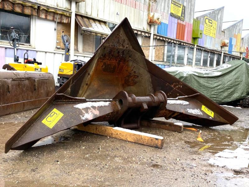 Godet trapèze attache Morin M6 - Skovl til gravemaskine: billede 1 Godet trapèze attache Morin M6 - Skovl til gravemaskine: billede 1