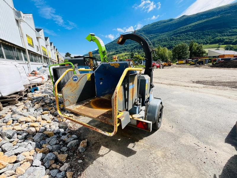 ISEKI Broyeur de branche - Flishugger: billede 3 ISEKI Broyeur de branche - Flishugger: billede 3