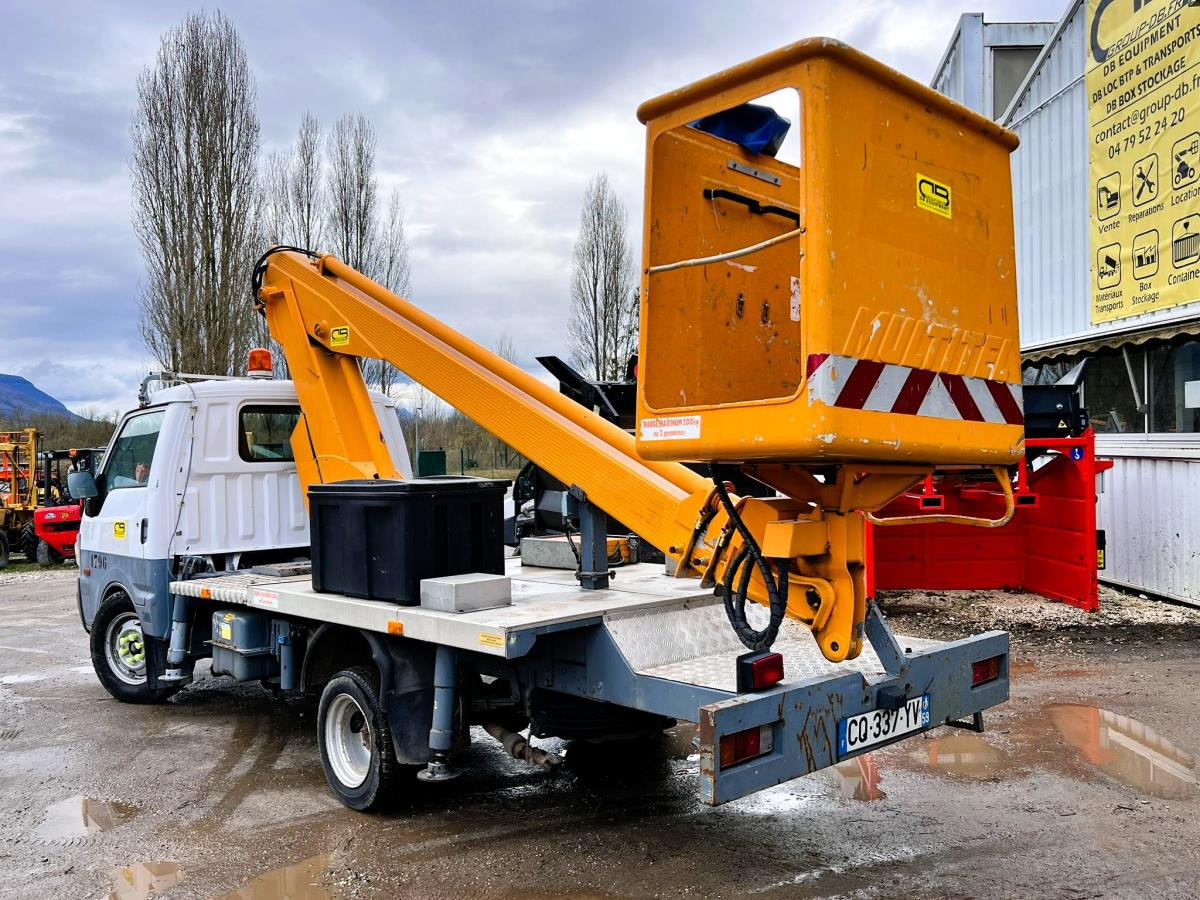 Mazda Bongo Fourgon Nacelle 14,5m - Lift, Varebil: billede 3 Mazda Bongo Fourgon Nacelle 14,5m - Lift, Varebil: billede 3