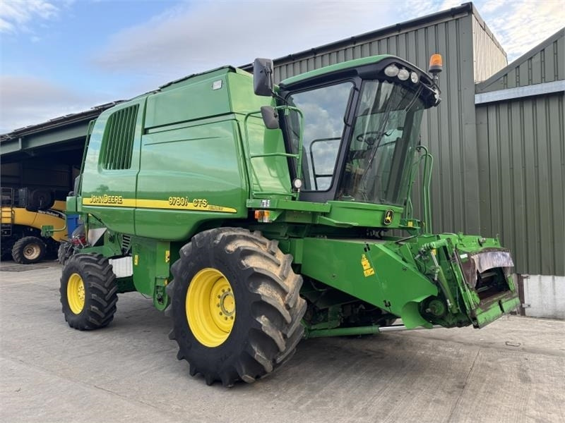 John Deere CTS 9780i Hillmaster c/w 625 Premium Flow Header - Høstmaskiner tilbehør: billede 3 John Deere CTS 9780i Hillmaster c/w 625 Premium Flow Header - Høstmaskiner tilbehør: billede 3