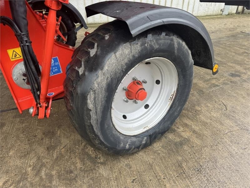 Kuhn Merge Maxx 950 Merger - Høvender: billede 5 Kuhn Merge Maxx 950 Merger - Høvender: billede 5