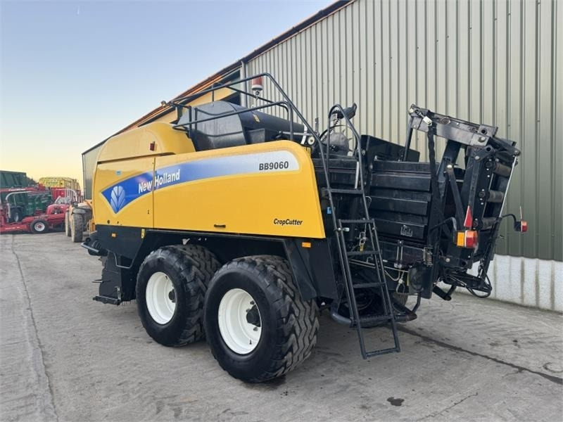 New Holland BB9060 Baler - Firkant ballepresse: billede 2 New Holland BB9060 Baler - Firkant ballepresse: billede 2