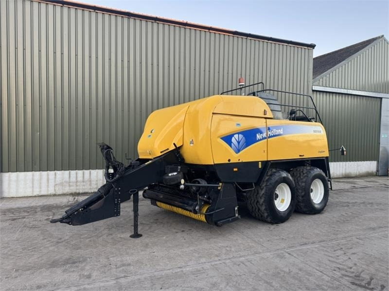 New Holland BB9060 Baler - Firkant ballepresse: billede 1 New Holland BB9060 Baler - Firkant ballepresse: billede 1