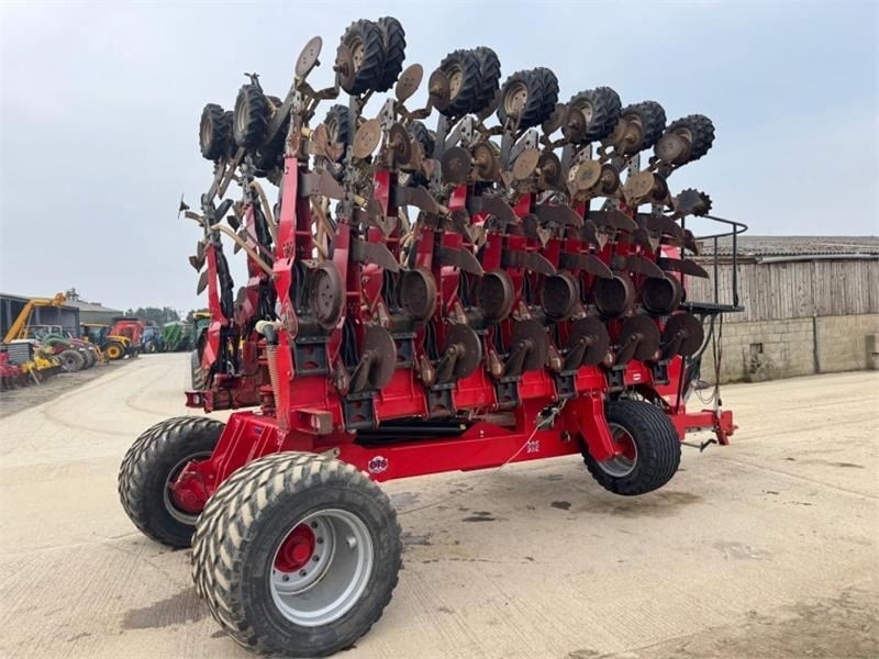 Sumo 8m DTS Direct Drill - Kombi-såmaskine: billede 4 Sumo 8m DTS Direct Drill - Kombi-såmaskine: billede 4