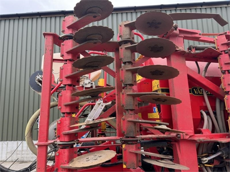 Kombi-såmaskine Vaderstad Rapid A600s 6m Seed Drill: billede 13
