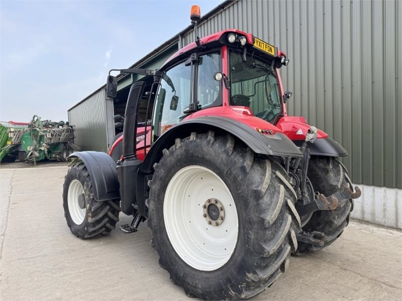 Valtra T194 Versu **55k Transmission** - Traktor: billede 2 Valtra T194 Versu **55k Transmission** - Traktor: billede 2