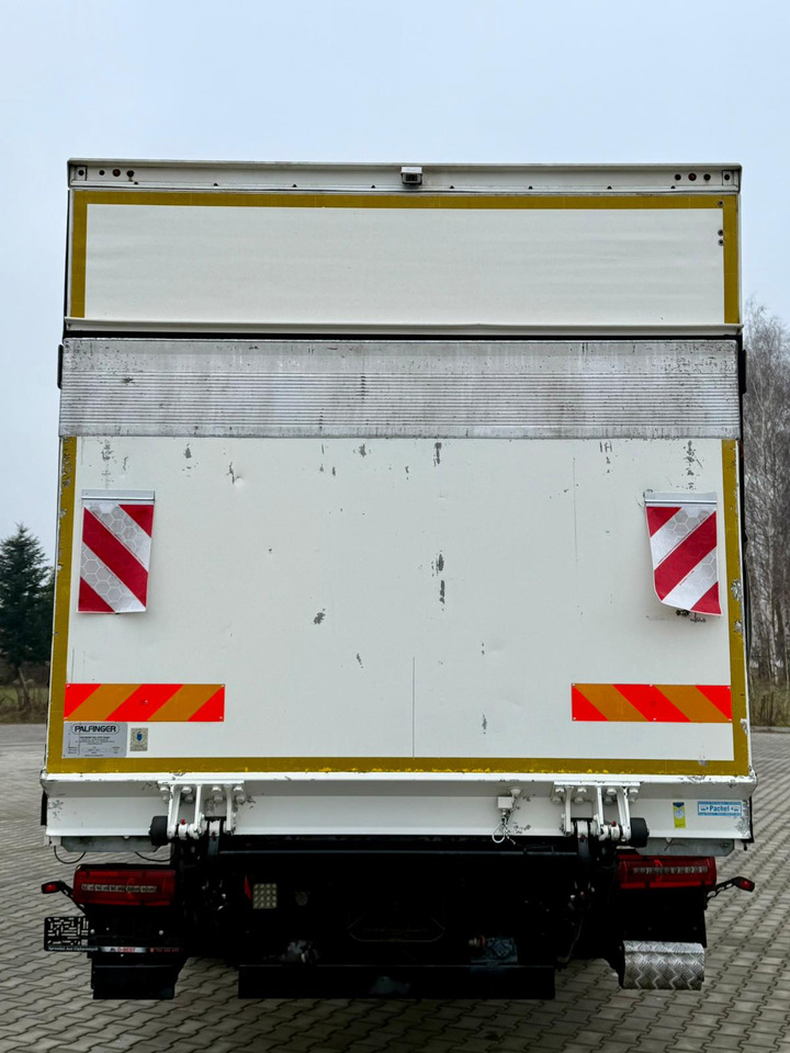 MAN TGM 15.290 / IZOTERMA / WINDA / 18 PALET / AUTOMAT / SYPIALKA / - Isotermisk lastbil: billede 5 MAN TGM 15.290 / IZOTERMA / WINDA / 18 PALET / AUTOMAT / SYPIALKA / - Isotermisk lastbil: billede 5