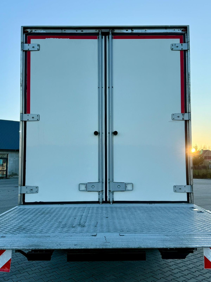 MERCEDES-BENZ ACTROS 1840 / CHŁODNIA / WINDA / 15 EUROPALET / 6.10 M DŁUGOŚCI / DUŻA KABINA / AUTOMAT / SPROWADZONY / SERWISOWANY / EURO 6 - Kølevogn lastbil: billede 5 MERCEDES-BENZ ACTROS 1840 / CHŁODNIA / WINDA / 15 EUROPALET / 6.10 M DŁUGOŚCI / DUŻA KABINA / AUTOMAT / SPROWADZONY / SERWISOWANY / EURO 6 - Kølevogn lastbil: billede 5