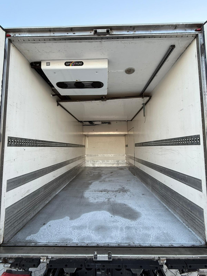 Kølevogn lastbil MERCEDES-BENZ ACTROS 1840 / CHŁODNIA / WINDA / 15 EUROPALET / 6.10 M DŁUGOŚCI / DUŻA KABINA / AUTOMAT / SPROWADZONY / SERWISOWANY / EURO 6: billede 6 Kølevogn lastbil MERCEDES-BENZ ACTROS 1840 / CHŁODNIA / WINDA / 15 EUROPALET / 6.10 M DŁUGOŚCI / DUŻA KABINA / AUTOMAT / SPROWADZONY / SERWISOWANY / EURO 6: billede 6