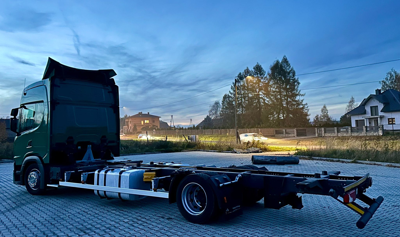 SCANIA G450 / RAMA DO ZABUDOWY / ROZSTAW 5.75 / AUTOMAT / SYPIALKA - Lastbil chassis: billede 3 SCANIA G450 / RAMA DO ZABUDOWY / ROZSTAW 5.75 / AUTOMAT / SYPIALKA - Lastbil chassis: billede 3