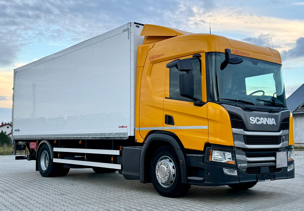 SCANIA P220 / IZOTERMA / WINDA / SCHMITZ / 18 PALET / SILNIK 6 / SYPIALKA / 2019 ROK / NISKI PRZEBIEG - Isotermisk lastbil: billede 1 SCANIA P220 / IZOTERMA / WINDA / SCHMITZ / 18 PALET / SILNIK 6 / SYPIALKA / 2019 ROK / NISKI PRZEBIEG - Isotermisk lastbil: billede 1