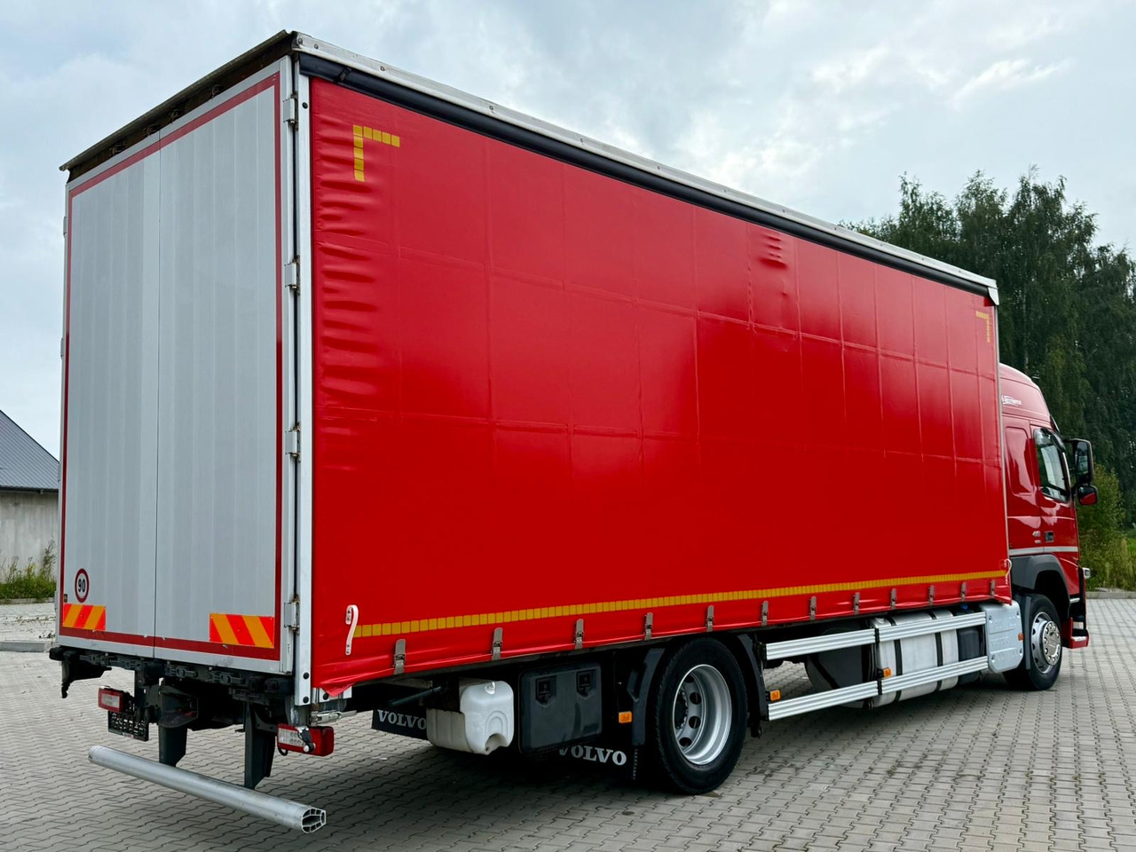 VOLVO FM 410 / FIRANKA / 18 EUROPALET / AUTOMAT / SYPIALKA / SPROWADZONE / 2017 ROK - Lastbil med presenning: billede 4 VOLVO FM 410 / FIRANKA / 18 EUROPALET / AUTOMAT / SYPIALKA / SPROWADZONE / 2017 ROK - Lastbil med presenning: billede 4