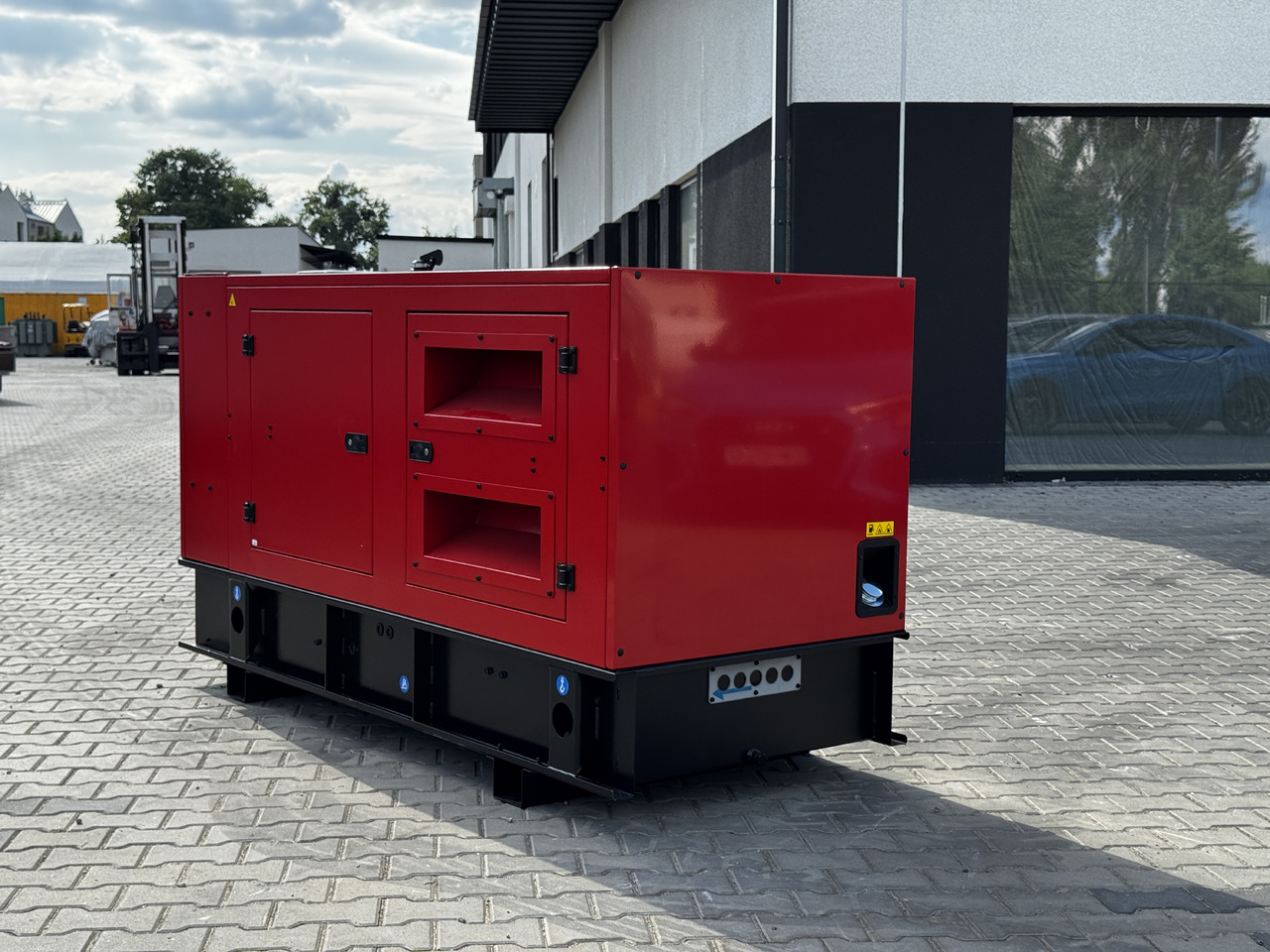 IVECO 80 kVA / 65 kW - Strømgenerator: billede 3 IVECO 80 kVA / 65 kW - Strømgenerator: billede 3