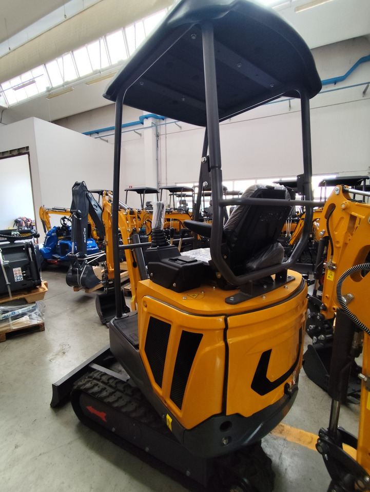 Müller Machinery Diesel Mini excavator 1.6 Ton - Müller Machinery MB 16 - SH Laidong LL380B motor - Minigravemaskine: billede 1 Müller Machinery Diesel Mini excavator 1.6 Ton - Müller Machinery MB 16 - SH Laidong LL380B motor - Minigravemaskine: billede 1