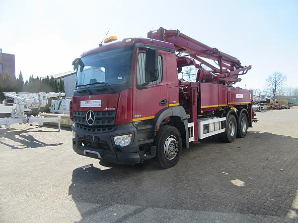 2017 SCHWING S24 X / MB AROCS - Betonpumpe: billede 4 2017 SCHWING S24 X / MB AROCS - Betonpumpe: billede 4