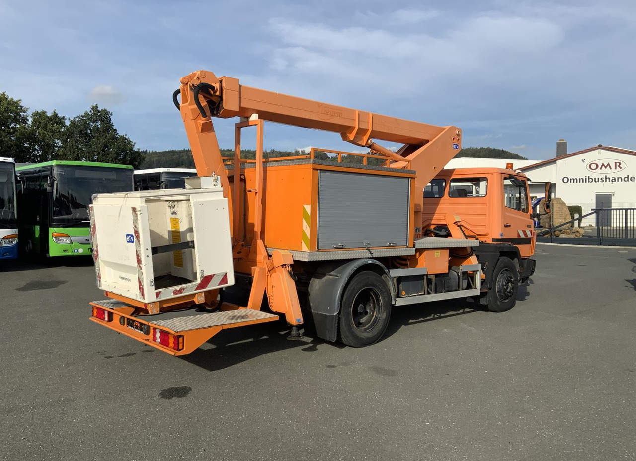 Mercedes-Benz 1117 - Lastbil med mandskabslift: billede 3 Mercedes-Benz 1117 - Lastbil med mandskabslift: billede 3