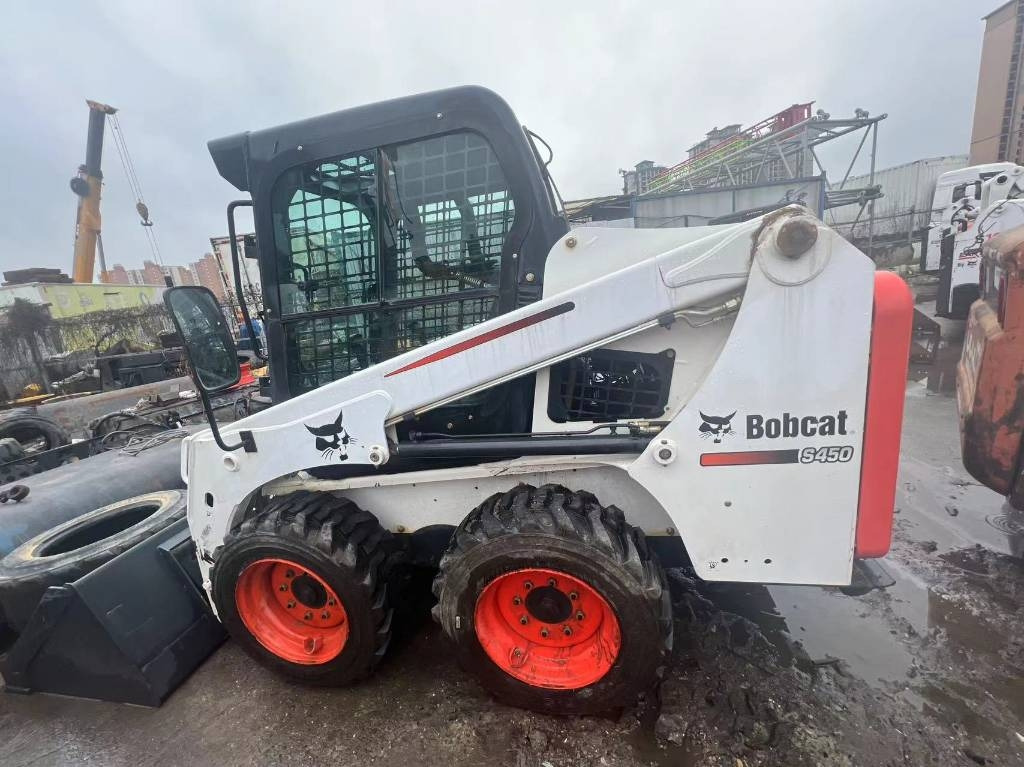 Bobcat S 450 - Skridstyret minilæsser: billede 1 Bobcat S 450 - Skridstyret minilæsser: billede 1