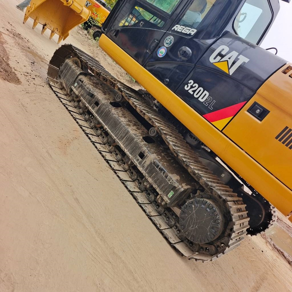 CAT 320 D - Bæltegravemaskine: billede 2 CAT 320 D - Bæltegravemaskine: billede 2