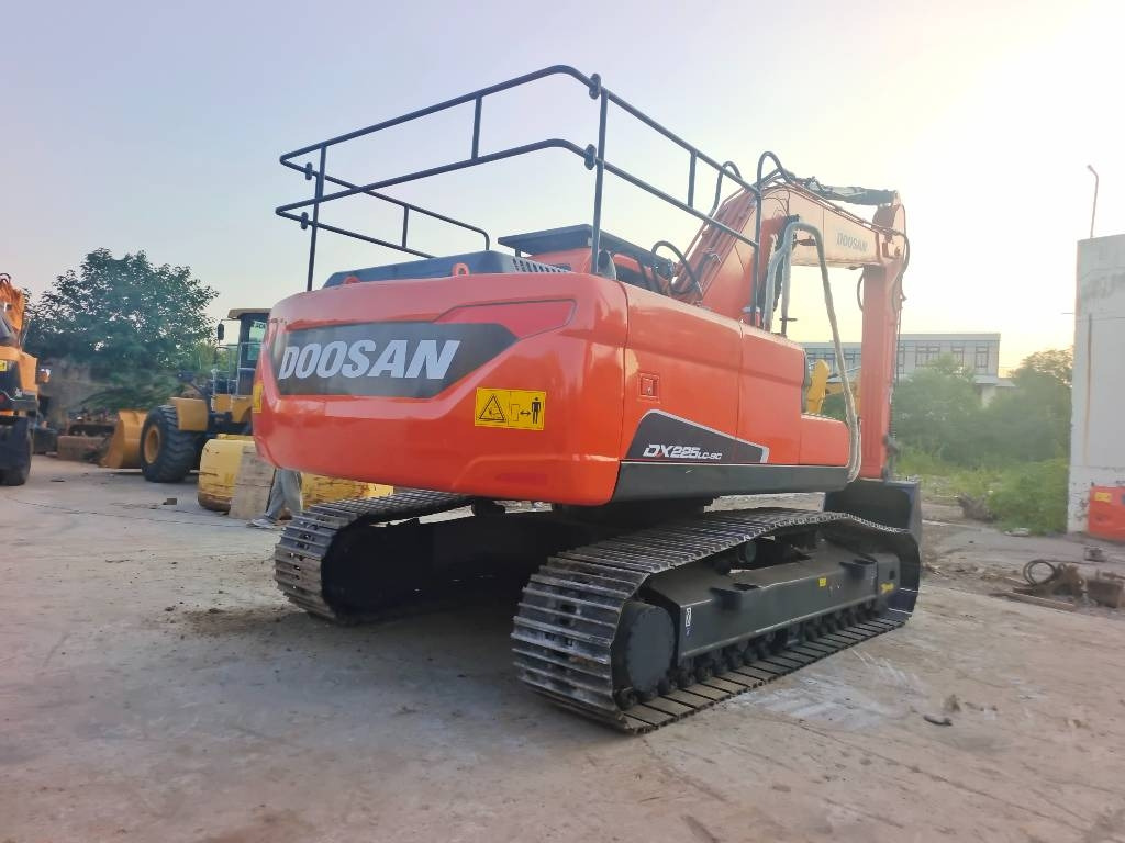 Doosan DX 225 LC - Bæltegravemaskine: billede 1 Doosan DX 225 LC - Bæltegravemaskine: billede 1