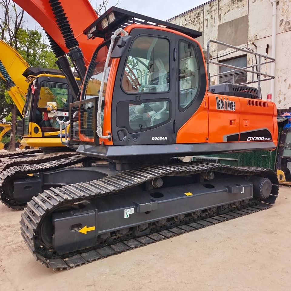 Doosan DX 300 - Bæltegravemaskine: billede 2 Doosan DX 300 - Bæltegravemaskine: billede 2
