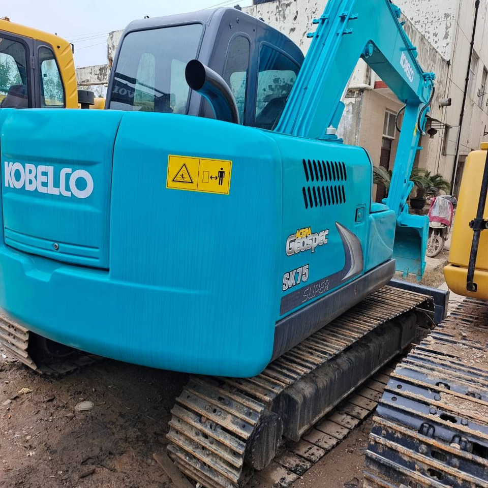Kobelco SK 75 CSR - Bæltegravemaskine: billede 1 Kobelco SK 75 CSR - Bæltegravemaskine: billede 1