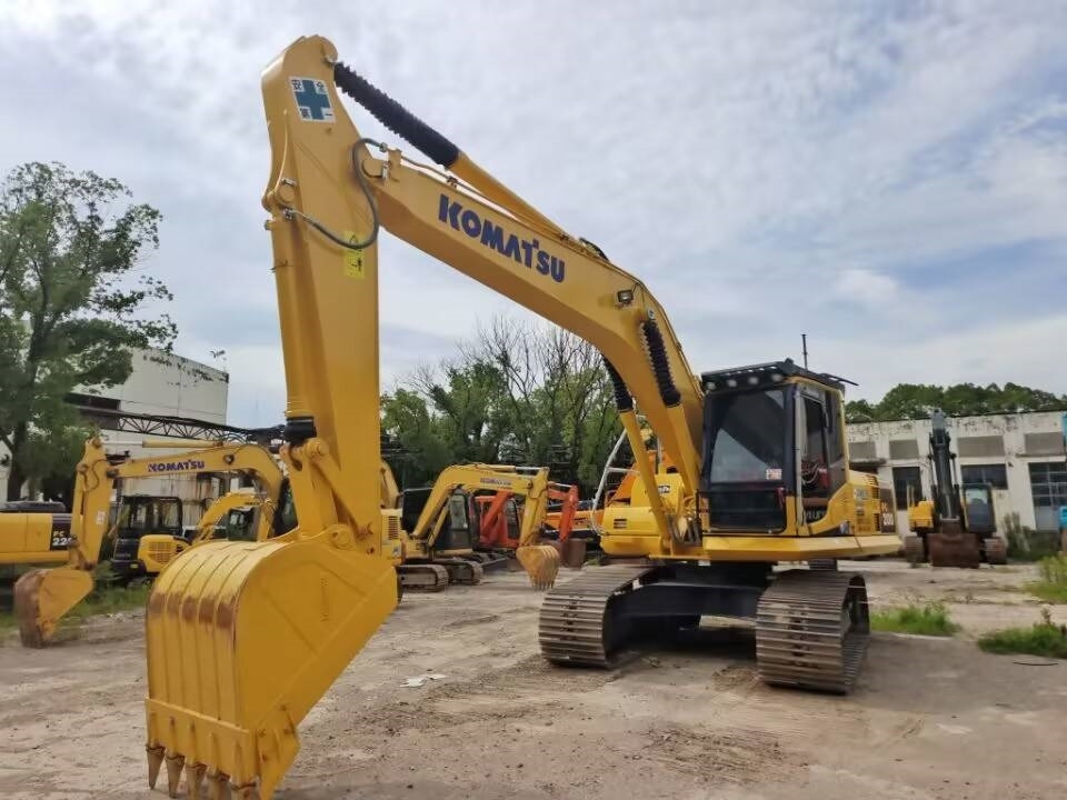Komatsu PC 200-8 - Bæltegravemaskine: billede 5 Komatsu PC 200-8 - Bæltegravemaskine: billede 5