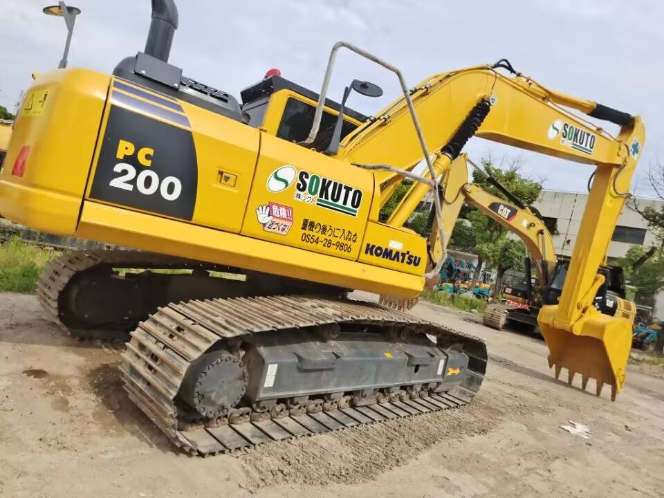 Komatsu PC 200-8 - Bæltegravemaskine: billede 1 Komatsu PC 200-8 - Bæltegravemaskine: billede 1