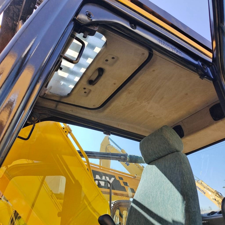 Komatsu PC 200 - Bæltegravemaskine: billede 5 Komatsu PC 200 - Bæltegravemaskine: billede 5