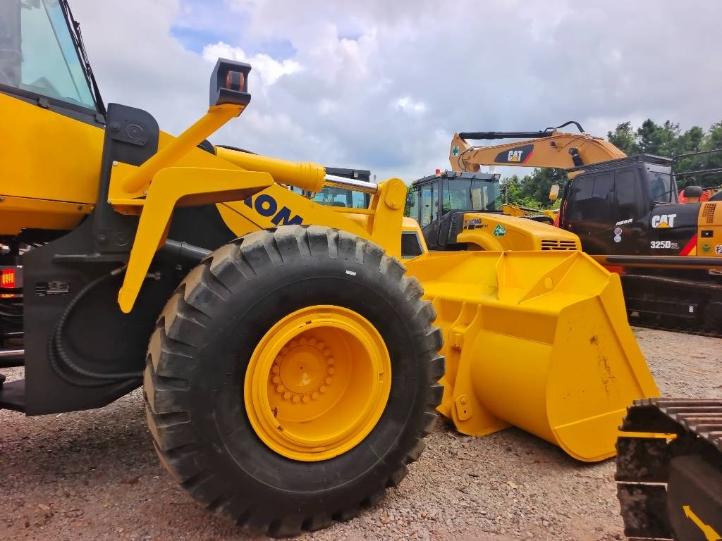 Komatsu WA 380 - Gummihjulslæsser: billede 5 Komatsu WA 380 - Gummihjulslæsser: billede 5