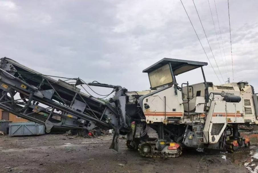 Wirtgen 1900DC - Asfaltfræser: billede 2 Wirtgen 1900DC - Asfaltfræser: billede 2