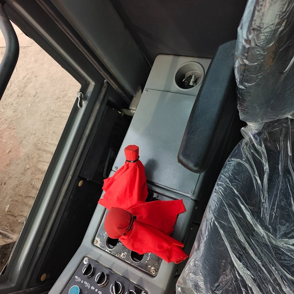 Kompaktor XCMG XS 143J: billede 13