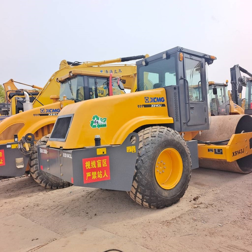 Kompaktor XCMG XS 143J: billede 8