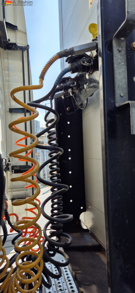 Gardintrailer Kögel SN24 Standard, Edscha, Trommelbremse: billede 7 Gardintrailer Kögel SN24 Standard, Edscha, Trommelbremse: billede 7