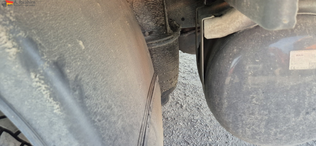 MAN TGL 8.160 4x2 Brotkoffer mit Kühlfach nicht fahrbereit ! nicht rollfähig - Kølebil: billede 4 MAN TGL 8.160 4x2 Brotkoffer mit Kühlfach nicht fahrbereit ! nicht rollfähig - Kølebil: billede 4