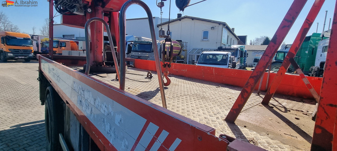 Mercedes-Benz 1722 Dachdeckerkran Cormach 30000 TECH, - Lastbil med kran, Lastbil med lad: billede 2 Mercedes-Benz 1722 Dachdeckerkran Cormach 30000 TECH, - Lastbil med kran, Lastbil med lad: billede 2