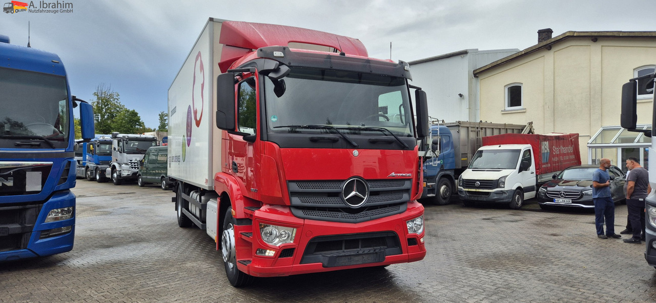 Leje en Mercedes-Benz 1830L Thermoking UT1200 Mercedes-Benz 1830L Thermoking UT1200: billede 10 Leje en Mercedes-Benz 1830L Thermoking UT1200 Mercedes-Benz 1830L Thermoking UT1200: billede 10