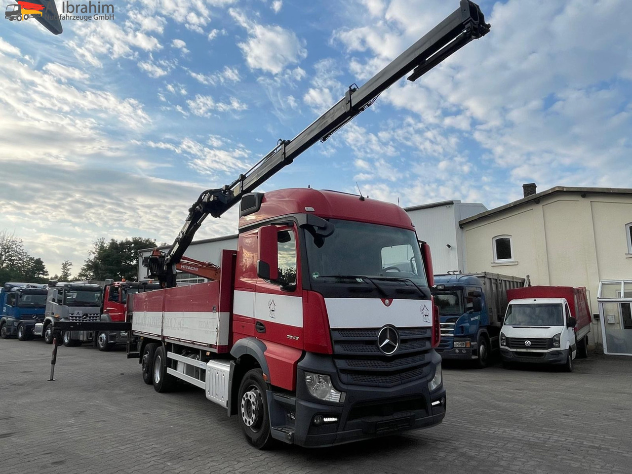 Mercedes-Benz Actros 2545 6x2 Pritsche Kran HIAB 166 - Lastbil med lad, Lastbil med kran: billede 1 Mercedes-Benz Actros 2545 6x2 Pritsche Kran HIAB 166 - Lastbil med lad, Lastbil med kran: billede 1