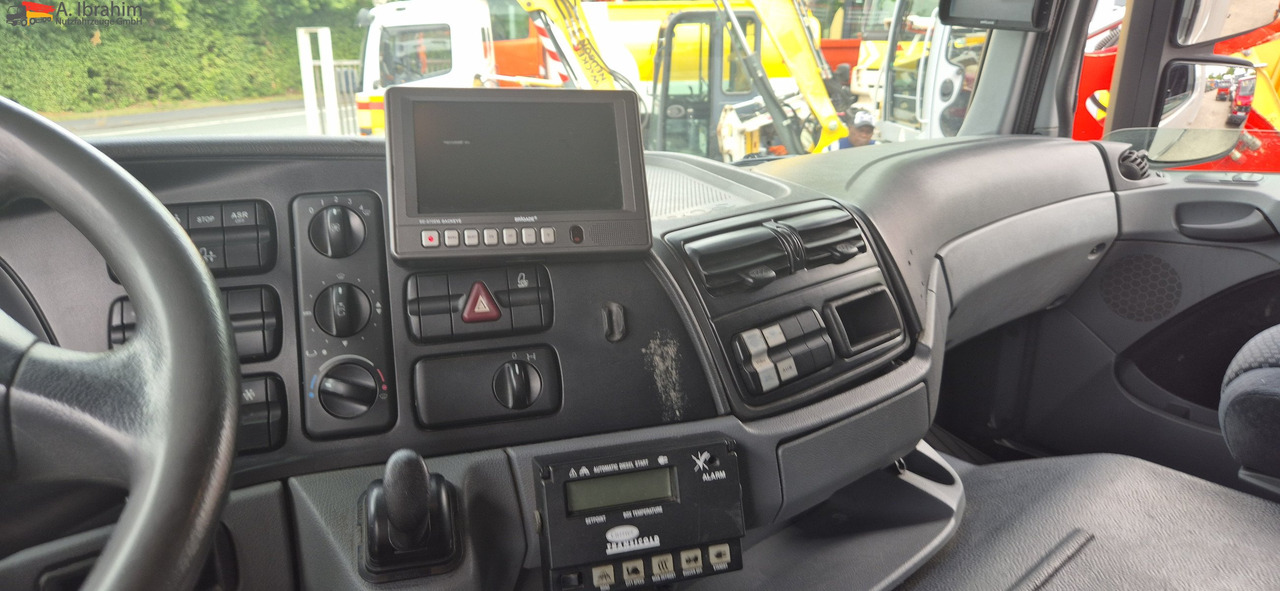 Kølevogn lastbil Mercedes-Benz DB 2536, 7,50 m Koffer LBW, Kamera, Carrier 850 Liftachse, mp3: billede 14 Kølevogn lastbil Mercedes-Benz DB 2536, 7,50 m Koffer LBW, Kamera, Carrier 850 Liftachse, mp3: billede 14