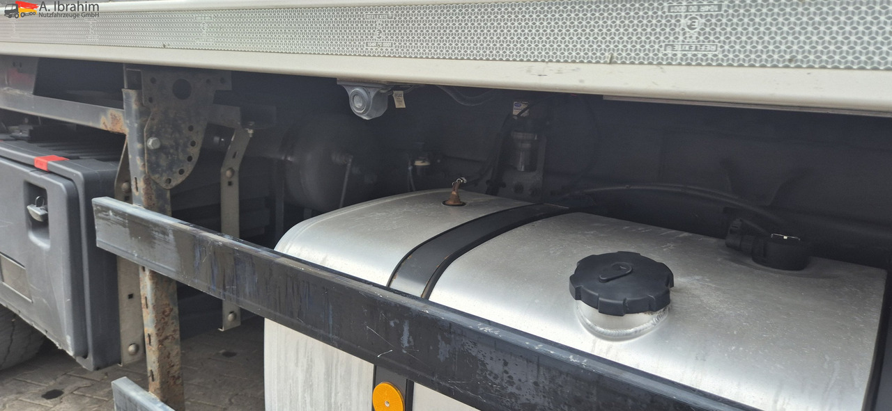 Kølevogn lastbil Mercedes-Benz DB 2536, 7,50 m Koffer LBW, Kamera, Carrier 850 Liftachse, mp3: billede 6 Kølevogn lastbil Mercedes-Benz DB 2536, 7,50 m Koffer LBW, Kamera, Carrier 850 Liftachse, mp3: billede 6