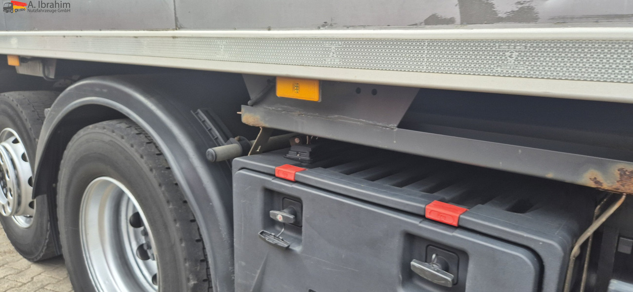 Kølevogn lastbil Mercedes-Benz DB 2536, 7,50 m Koffer LBW, Kamera, Carrier 850 Liftachse, mp3: billede 15 Kølevogn lastbil Mercedes-Benz DB 2536, 7,50 m Koffer LBW, Kamera, Carrier 850 Liftachse, mp3: billede 15