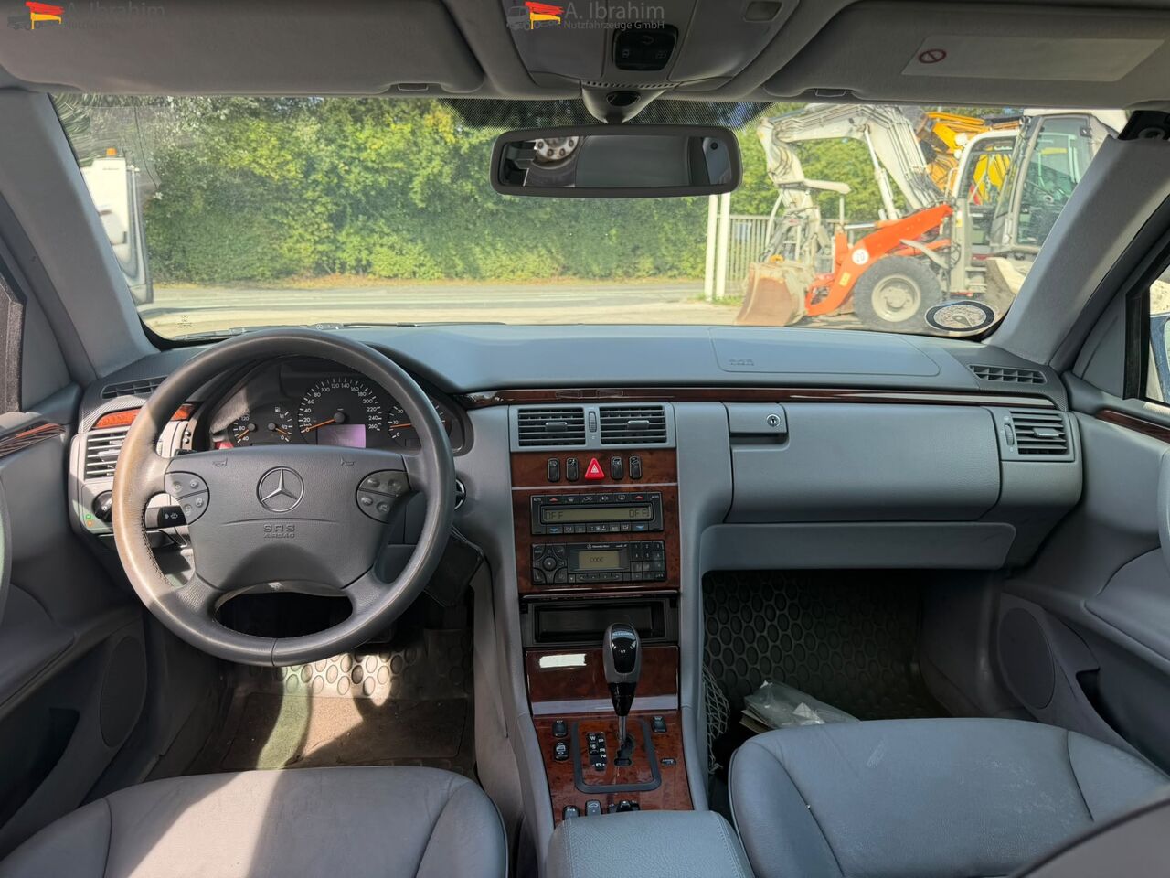 Mercedes-Benz E430 V8 Panzer - Sedan: billede 2 Mercedes-Benz E430 V8 Panzer - Sedan: billede 2